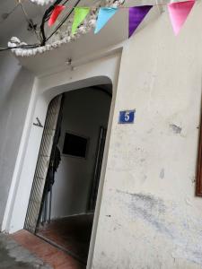 Bán nhà Ngõ Ng Công Trứ, HBT